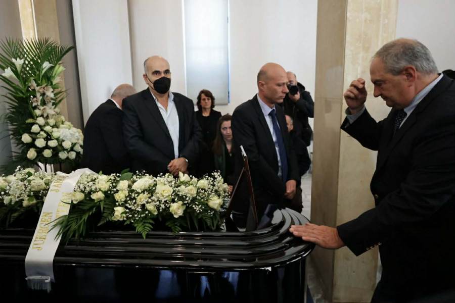 Καραμανλής Κηδεία Ψαρούδα Μπενάκη