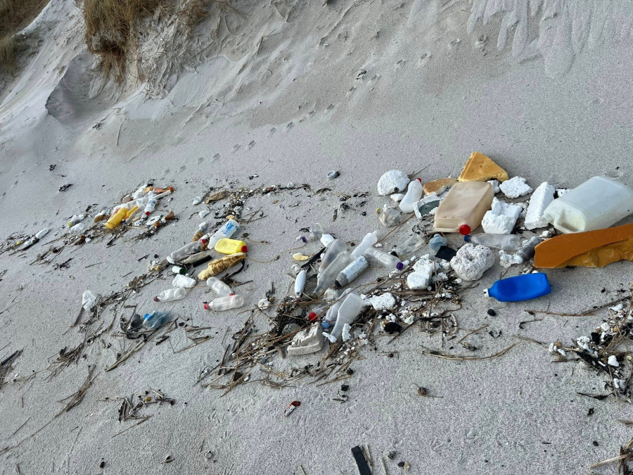 Παραλία - Σκωτία - Σκουπίδια