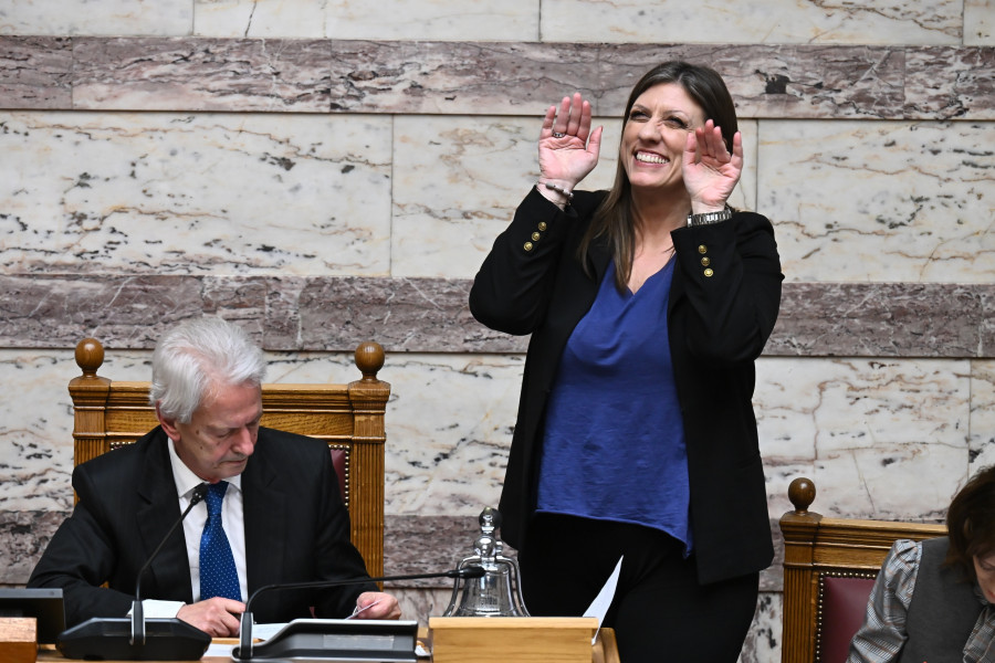 ΖΩΗ ΚΩΝΣΤΑΝΤΟΠΟΥΛΟΥ