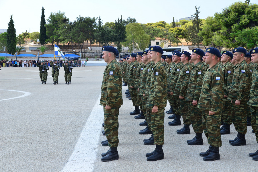 στρατιωτική θητεία