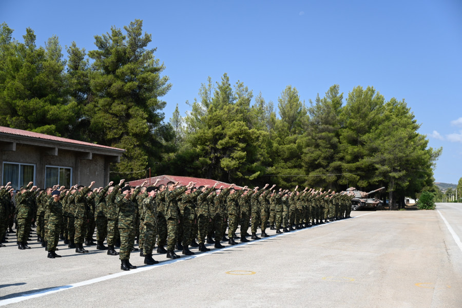 Στρατιωτική θητεία