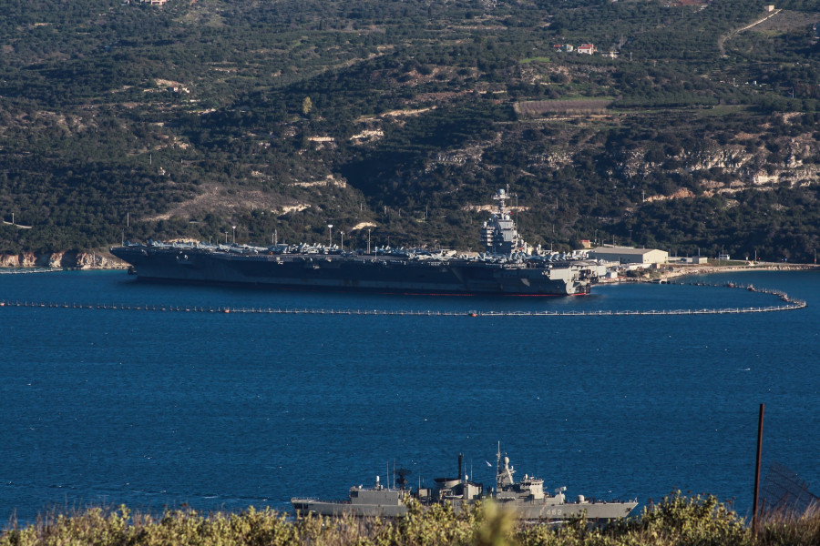 ΤΟ ΑΕΡΟΠΛΑΝΟΦΟΡΟ 