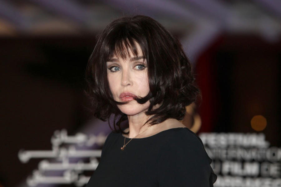 Ιζαμπέλ Ατζανί