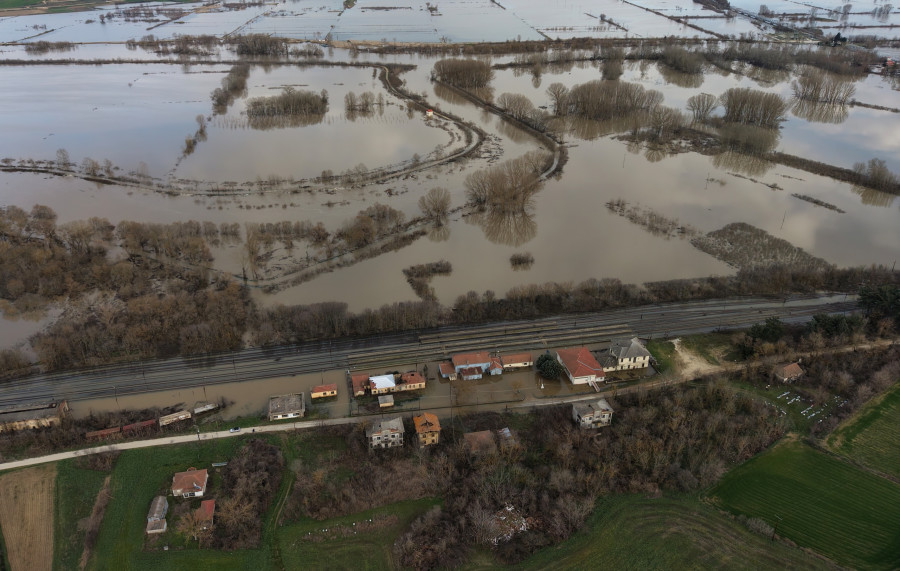 ΠΛΗΜΜΥΡΕΣ ΣΕ ΑΓΡΟΤΙΚΕΣ ΕΚΤΑΣΕΙΣ ΣΤΟΝ ΕΒΡΟ ΜΕΤΑ ΤΗΝ ΥΠΕΡΧΕΙΛΙΣΗ ΤΟΥ ΠΟΤΑΜΟΥ ΚΑΙ ΤΗΝ ΑΝΟΔΟ ΤΗΣ ΣΤΑΘΜΗΣ <br> ΠΕΡΙΟΧΗ ΛΑΒΑΡΑ ΨΑΘΑΔΕΣ ΠΥΘΕΙΟ