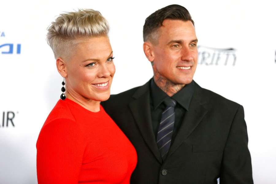 Pink, Carey Hart