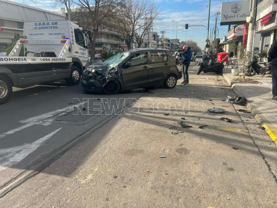 Τροχαίο - Λεωφόρο Θηβών