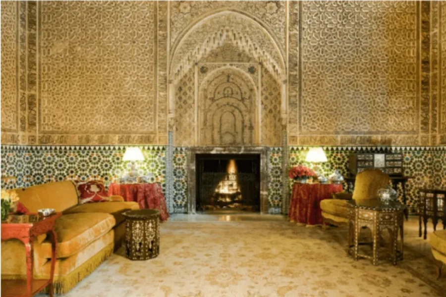 Παλάτι - Έπσταιν