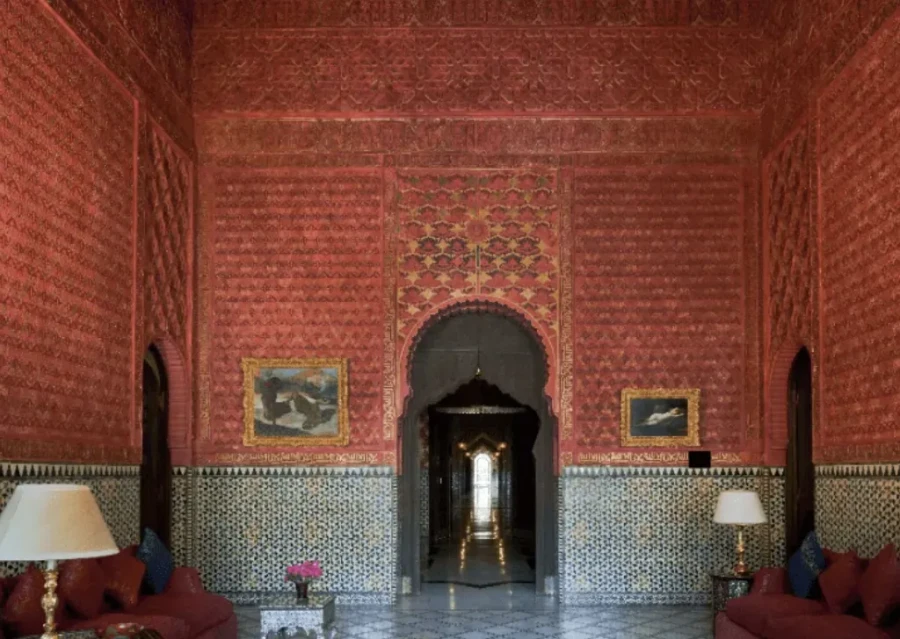 Παλάτι - Έπσταϊν