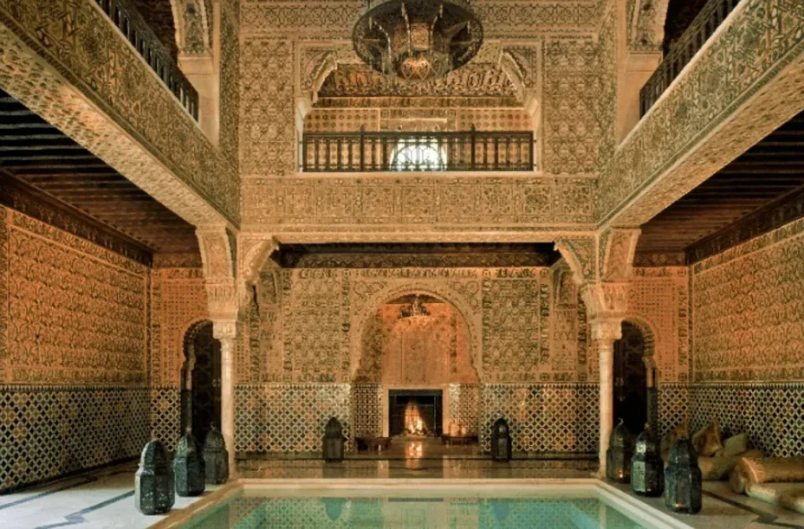 Παλάτι - ΄Έπσταιν