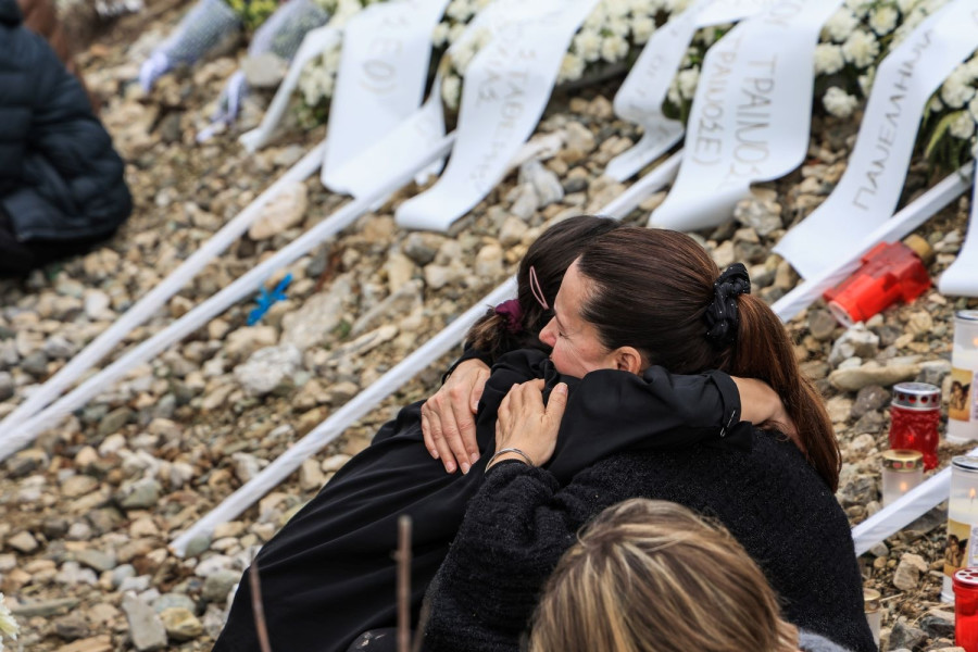 Τέμπη μνημόσυνο