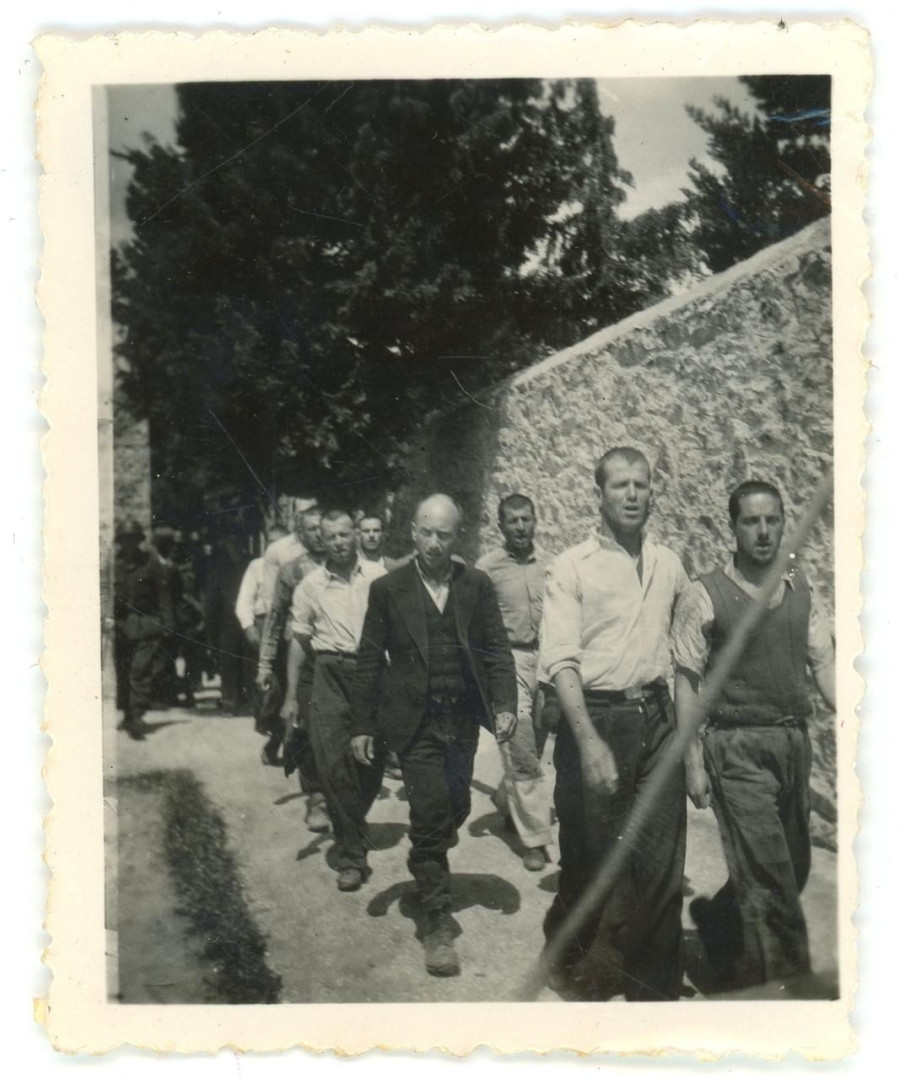 200 εκτελεσθέντες - Καισαριανή