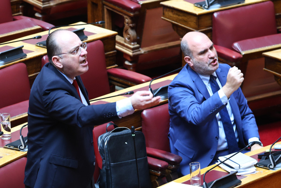 [385415] ΣΥΖΗΤΗΣΗ ΣΤΗΝ ΟΛΟΜΕΛΕΙΑ ΤΗΣ ΒΟΥΛΗΣ ΝΟΜΟΣΧΕΔΙΟΥ ΤΟΥ ΥΠΟΥΡΓΕΙΟΥ ΠΕΡΙΒΑΛΛΟΝΤΟΣ ΚΑΙ ΕΝΕΡΓΕΙΑΣ / 2η ΗΜΕΡΑ (ΓΙΑΝΝΗΣ ΠΑΝΑΓΟΠΟΥΛΟΣ/EUROKINISSI)