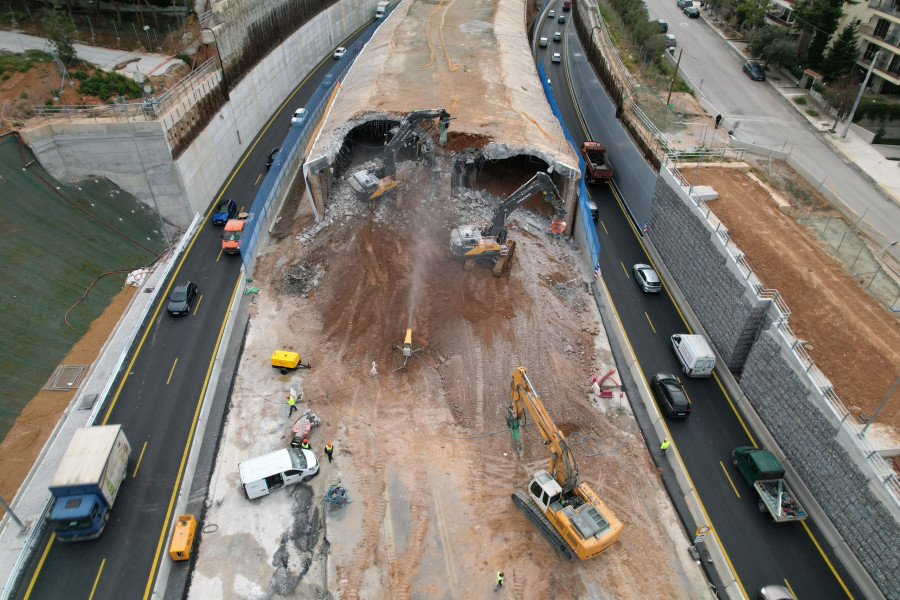 ΚΑΤΕΔΑΦΙΣΗ ΤΟΥΝΕΛ ΣΤΟΝ ΠΕΡΙΦΕΡΕΙΑΚΟ ΘΣΣΑΛΟΝΙΚΗΣ ΓΙΑ ΤΗΝ ΚΑΤΑΣΚΕΥΗ ΤΟΥ FLYOVER