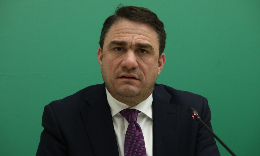 Τσουκαλάς: «Η κυβέρνηση κερδοσκοπεί με όχημα την αύξηση των τιμών»