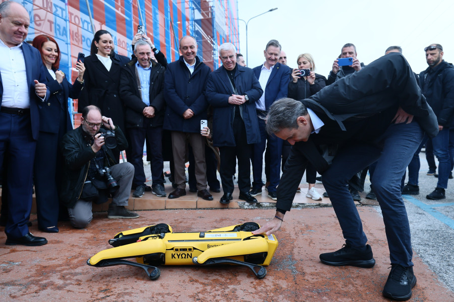 [385757] ΕΠΙΣΚΕΨΗ ΤΟΥ ΠΡΩΘΥΠΟΥΡΓΟΥ ΚΥΡΙΑΚΟΥ ΜΗΤΣΟΤΑΚΗ ΣΤΗΝ ΘΕΣΣΑΛΟΝΙΚΗ (ΡΑΦΑΗΛ ΓΕΩΡΓΙΑΔΗΣ/EUROKINISSI)