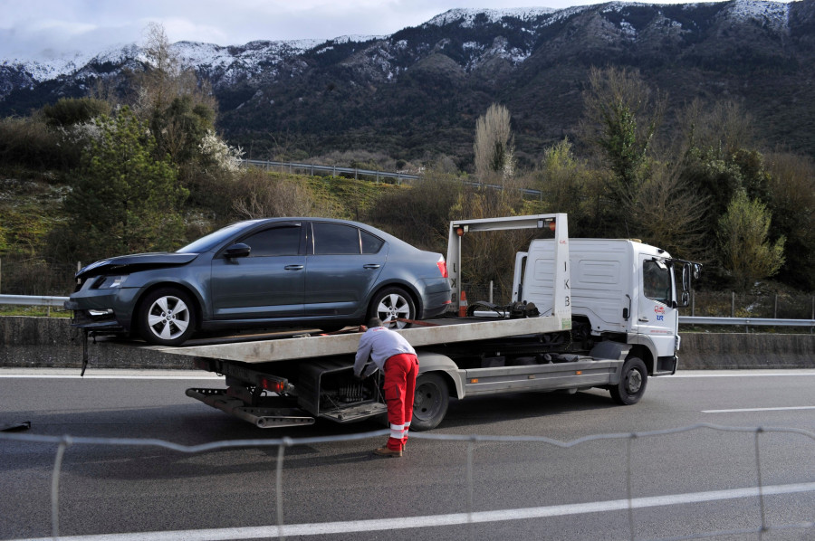 ΤΡΟΧΑΙΟ ΔΥΣΤΥΧΗΜΑ ΜΕ ΔΥΟ ΝΕΚΡΟΥΣ ΚΑΙ ΤΡΕΙΣ ΤΡΑΥΜΑΤΙΕΣ ΣΤΗΝ ΕΓΝΑΤΙΑ ΟΔΟ ΣΤΟ ΡΕΥΜΑ ΚΥΚΛΟΦΟΡΙΑΣ ΑΠΟ ΙΩΑΝΝΙΝΑ ΠΡΟΣ ΗΓΟΥΜΕΝΙΤΣΑ