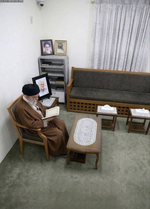last-picture-khamenei.jpg