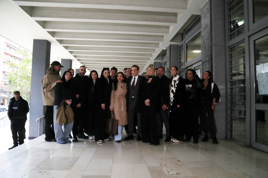 ΑΠΟΦΑΣΗ ΤΟΥ ΔΙΚΑΣΤΗΡΙΟΥ ΘΕΣΣΑΛΟΝΙΚΗΣ ΜΕΤΑ ΤΗΝ ΕΚΔΙΚΑΣΗ ΤΗΣ ΥΠΟΘΕΣΗΣ ΤΟΥ REVENGE PORN ΕΙΣ ΒΑΡΟΣ ΤΗΣ ΙΘΩΑΝΝΑΣ ΤΟΥΝΗ ΑΠΟ ΔΥΟ ΑΝΔΡΕΣ 37 ΚΑΙ 42 ΕΤΩΝ ΤΟΝ ΙΟΥΛΙΟ ΤΟΥ 2017