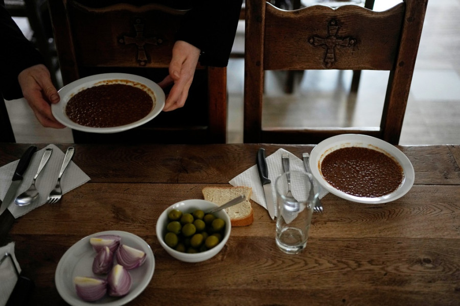 νηστεία - μοναχοί