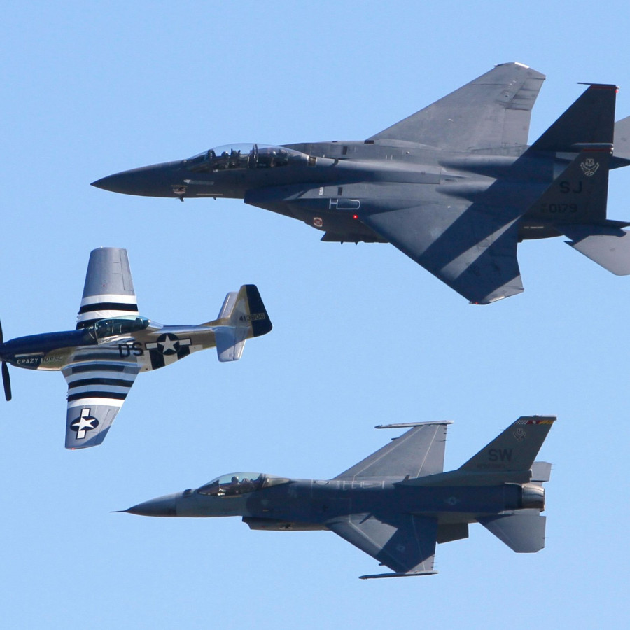 Ιράν: Επίλεκτες δυνάμεις των ΗΠΑ αναζητούν τον πιλότο που αγνοείται - Τον επικήρυξε το Ιράν