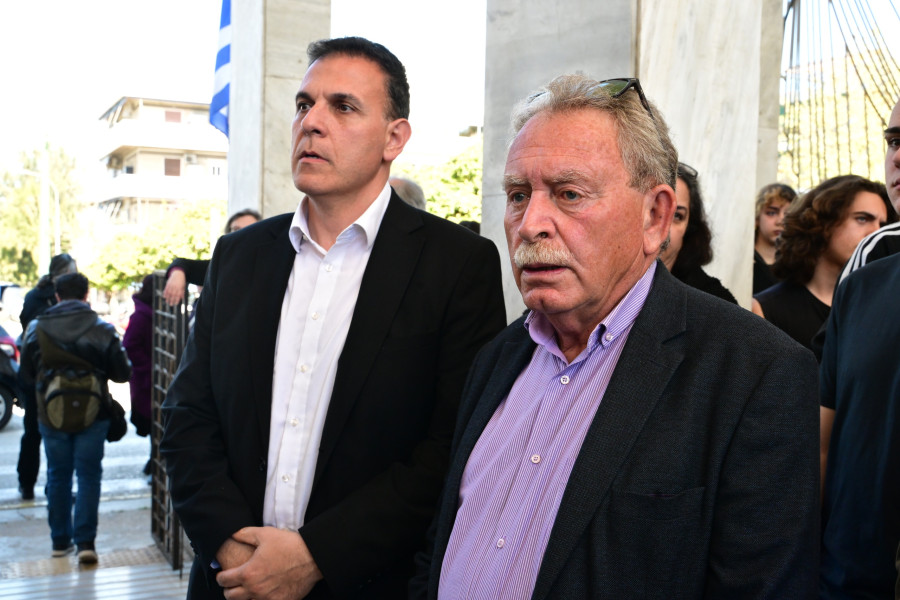 [386126] ΠΟΛΙΤΙΚΗ ΚΗΔΕΙΑ ΤΟΥ ΒΑΣΙΛΗ ΡΙΖΟΥ (ΤΑΤΙΑΝΑ ΜΠΟΛΑΡΗ/EUROKINISSI)