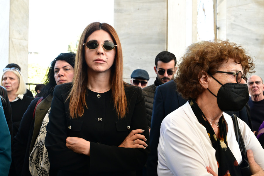 [386126] ΠΟΛΙΤΙΚΗ ΚΗΔΕΙΑ ΤΟΥ ΒΑΣΙΛΗ ΡΙΖΟΥ (ΤΑΤΙΑΝΑ ΜΠΟΛΑΡΗ/EUROKINISSI)