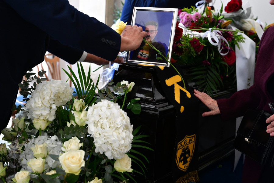 [386126] ΠΟΛΙΤΙΚΗ ΚΗΔΕΙΑ ΤΟΥ ΒΑΣΙΛΗ ΡΙΖΟΥ (ΤΑΤΙΑΝΑ ΜΠΟΛΑΡΗ/EUROKINISSI)