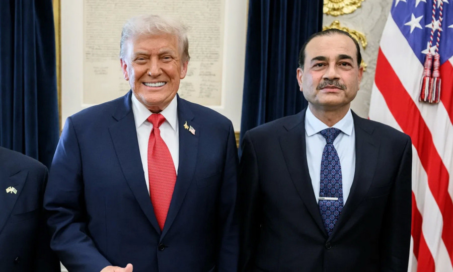 trump-munir.jpg