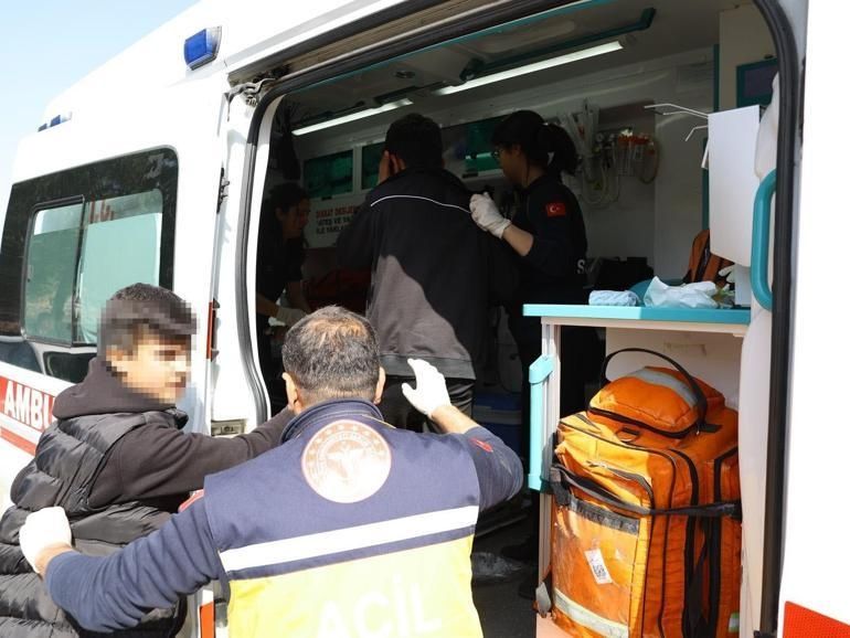 Έκτακτη είδηση... Επίθεση με ένοπλη επίθεση σε λύκειο στην Σανλιούρφα. Τραυματίστηκαν μαθητές.