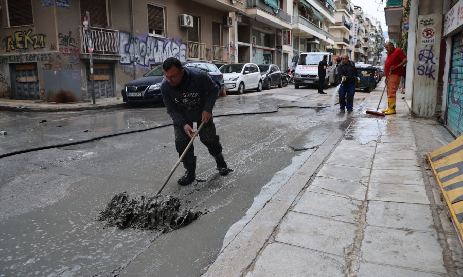 Κυψέλη: Ο μετροπόντικας της Γραμμής 4 έλυσε το μυστήριο με την εκροή σχιστόλιθου