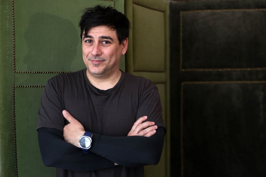 Βασίλης Μαυρογεωργίου