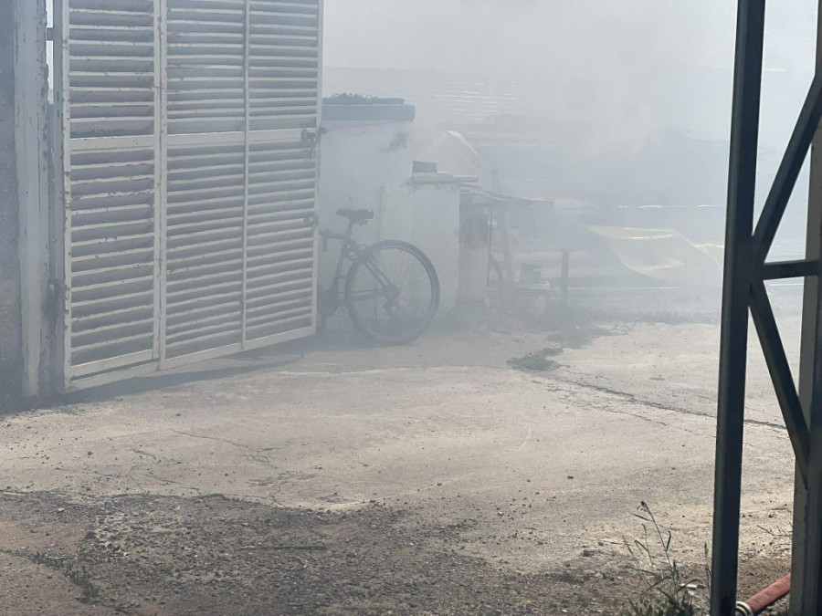 Μεγάλη φωτιά σε επιχείρηση πλαστικών