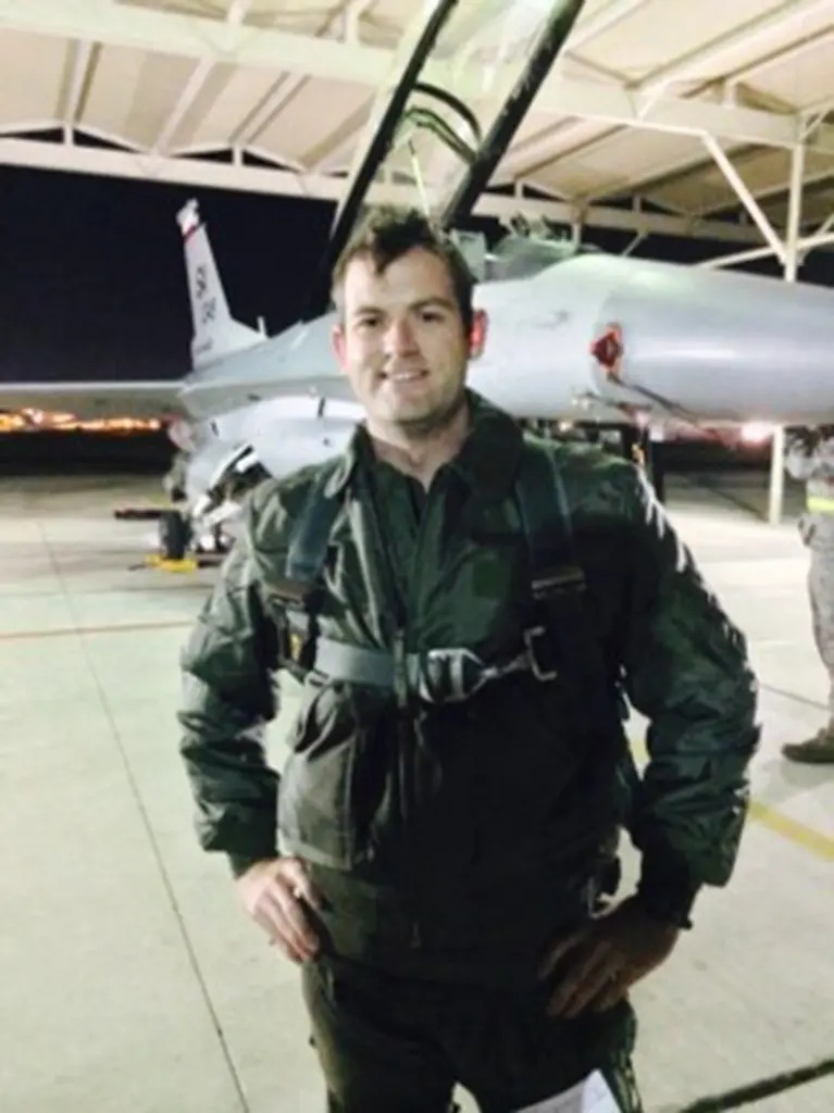 former-air-force-intelligence-officer-126323702.jpg
