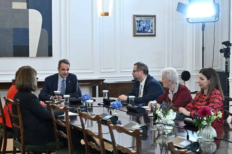 ΣΥΝΑΝΤΗΣΗ ΤΟΥ ΠΡΩΘΥΠΟΥΡΓΟΥ ΚΥΡΙΑΚΟΥ ΜΗΤΣΟΤΑΚΗ ΜΕ ΤΗΝ ΕΚΤΕΛΕΣΤΙΚΗ ΑΝΤΙΠΡΟΕΔΡΟ ΤΗΣ ΕΥΡΩΠΑΙΚΗΣ ΕΠΙΤΡΟΠΗΣ TERESA RIBERA