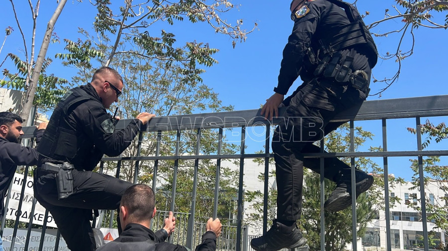 ΕΠΙΧΕΙΡΗΣΗ ΕΛΑΣ, ΠΡΩΤΟΔΙΚΕΙΟ, ΛΟΥΚΑΡΕΩΣ, 89ΧΡΟΝΟΣ