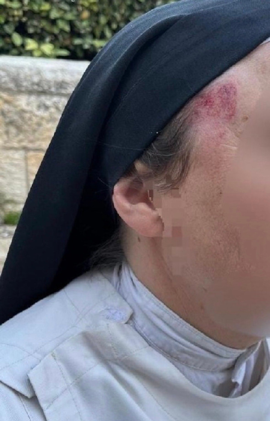 nun-xtyphma.jpg