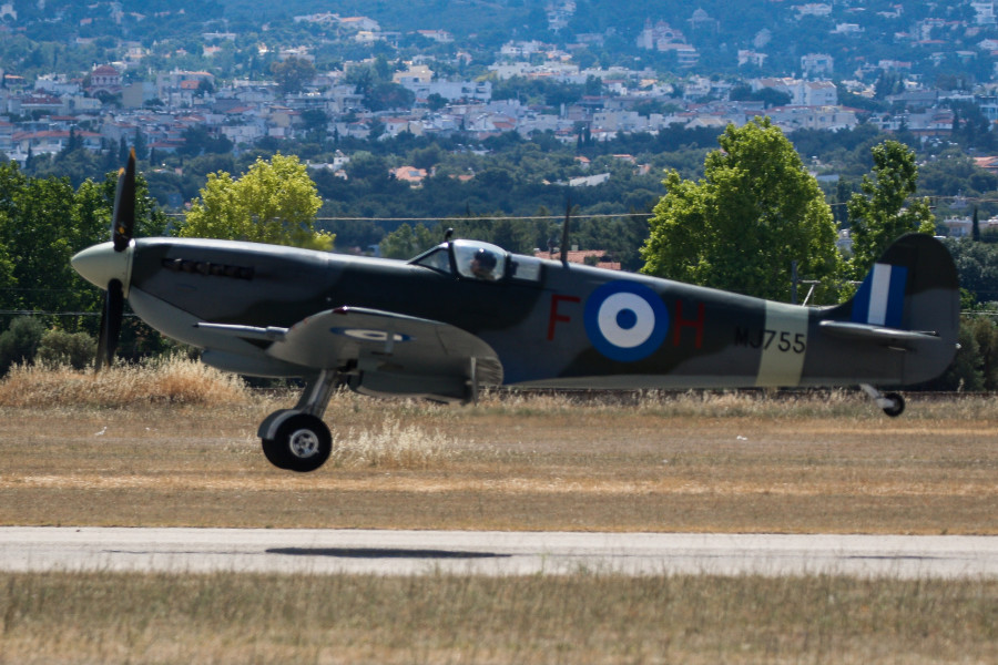 ΤΕΛΕΤΗ ΥΠΟΔΟΧΗΣ ΤΟΥ ΕΠΕΤΕΙΑΚΟΥ ΣΚΑΦΟΥΣ SPITFIRE (EUROKINISSI/ΓΙΩΡΓΟΣ ΚΟΝΤΑΡΙΝΗΣ)