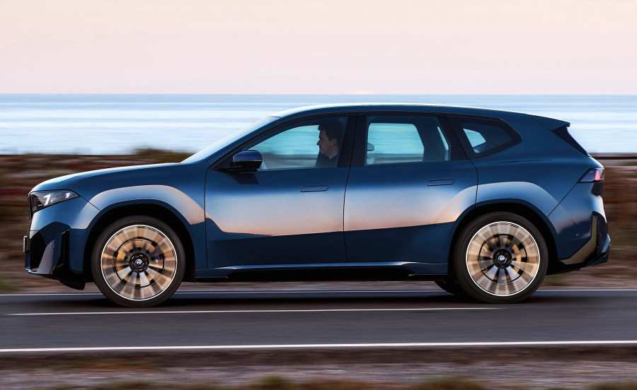 bmw-ix3-2.jpg