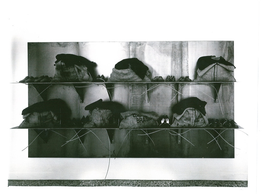 kounellis.jpg