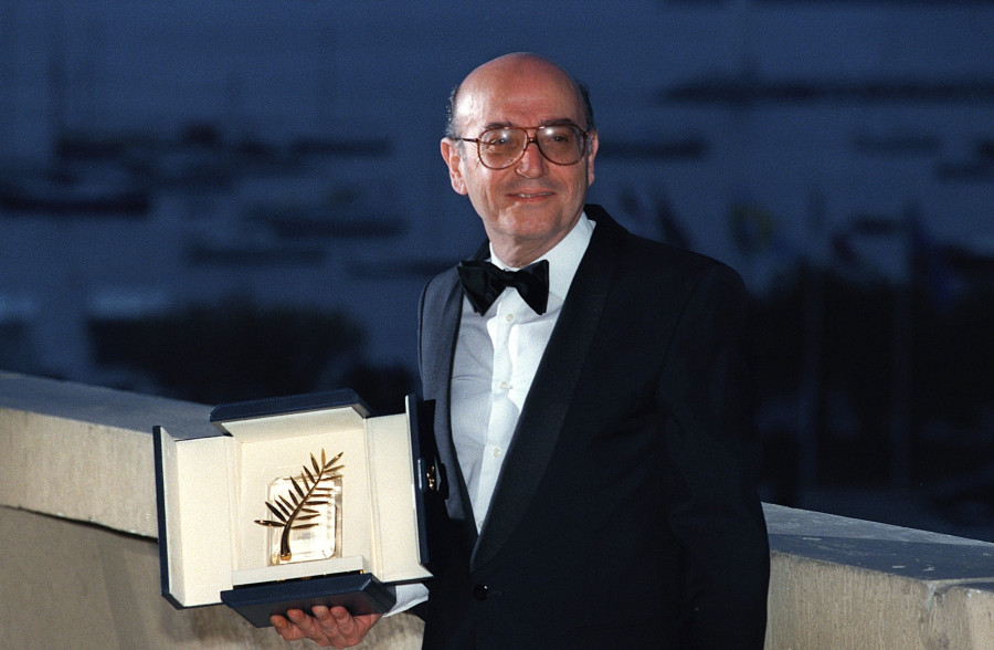 Cannes 98: Photo Call Of The Winners In Cannes, France On May 24, 1998-