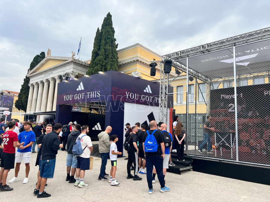 fanzone2.jpg