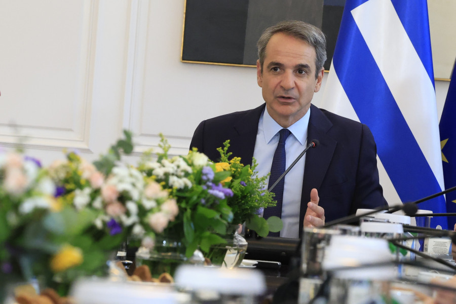[387286] ΣΥΝΕΔΡΙΑΣΗ ΤΟΥ ΥΠΟΥΡΓΙΚΟΥ ΣΥΜΒΟΥΛΙΟΥ ΥΠΟ ΤΟΝ ΠΡΩΘΥΠΟΥΡΓΟ ΚΥΡΙΑΚΟ ΜΗΤΣΟΤΑΚΗ (ΓΙΩΡΓΟΣ ΚΟΝΤΑΡΙΝΗΣ/EUROKINISSI)
