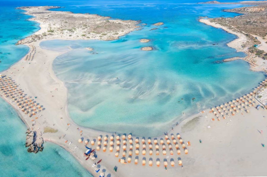 Η παραλία Ελαφονήσι της Κρήτης