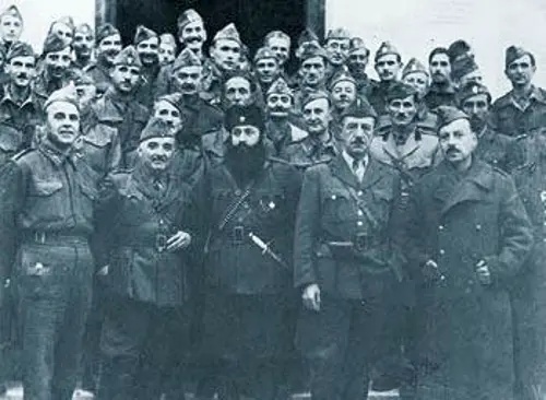 to-geniko-strathgeio-toy-elas.jpg
