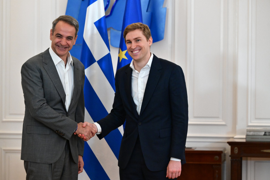[387331] ΥΠΟΓΡΑΦΗ ΜΝΗΜΟΝΙΟΥ ΚΑΤΑΝΟΗΣΗΣ ΜΕΤΑΞΥ ΤΗΣ ΕΛΛΗΝΙΚΗΣ ΚΥΒΕΡΝΗΣΗΣ ΚΑΙ ΤΗΣ ΕΤΑΙΡΙΑΣ ELEVENLABS ΠΑΡΟΥΣΙΑ ΤΟΥ ΠΡΩΘΥΠΟΥΡΓΟΥ ΚΥΡΙΑΚΟΥ ΜΗΤΣΟΤΑΚΗ (ΤΑΤΙΑΝΑ ΜΠΟΛΑΡΗ/EUROKINISSI)