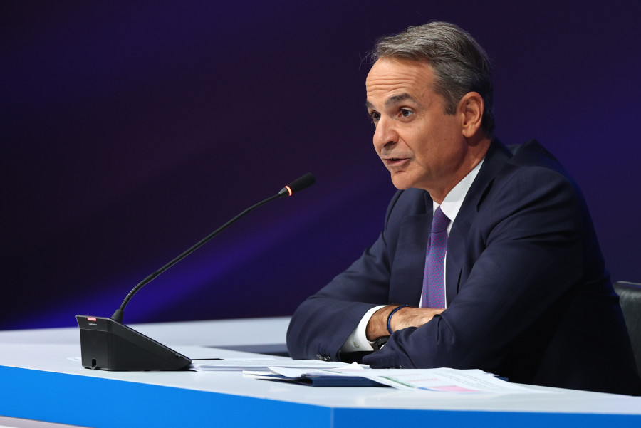 [380167] ΣΥΝΕΝΤΕΥΞΗ ΤΥΠΟΥ ΤΟΥ ΠΡΩΘΥΠΟΥΡΓΟΥ ΚΥΡΙΑΚΟΥ ΜΗΤΣΟΤΑΚΗ ΣΤΟ ΣΥΝΕΔΡΙΑΚΟ ΚΕΝΤΡΟ 