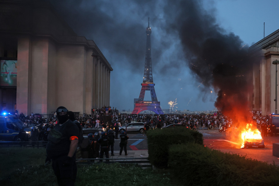 Επεισόδια στο Παρίσι.