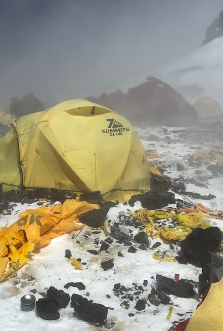 everest.jpg