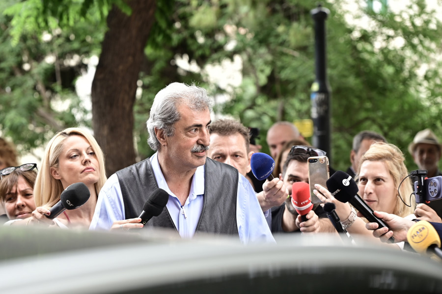 [387485] ΣΥΝΕΔΡΙΑΣΗ ΤΗΣ ΠΟΛΙΤΙΚΗΣ ΓΡΑΜΜΑΤΕΙΑΣ ΤΟΥ ΣΥΡΙΖΑ ΣΤΑ ΓΡΑΦΕΙΑ ΤΟΥ ΚΟΜΜΑΤΟΣ (ΜΙΧΑΛΗΣ ΚΑΡΑΓΙΑΝΝΗΣ / EUROKINISSI)