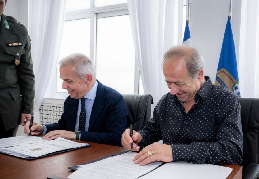 Δαβάκης υπουργείο Άμυνας 
